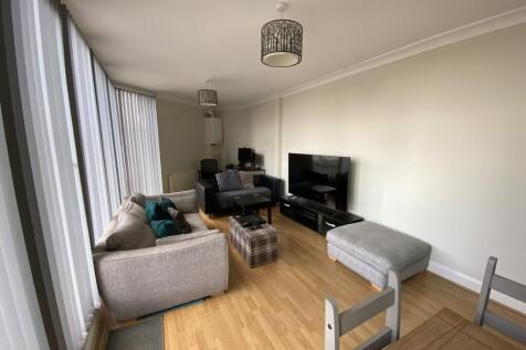 Flat 7 Living Room 2