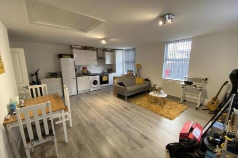 2 Nash Living Room 4