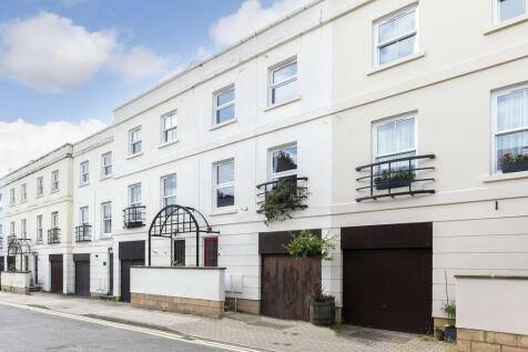 32 Grosvenor Plac...