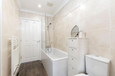 Brookbank Close-2...