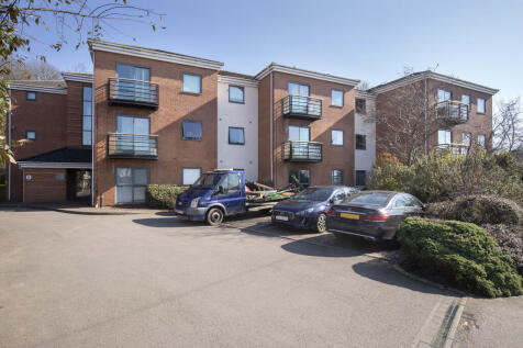 Flat 5, Bluestone...