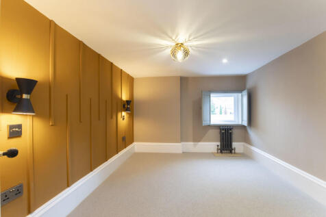 Apt 7, St Annes-1...
