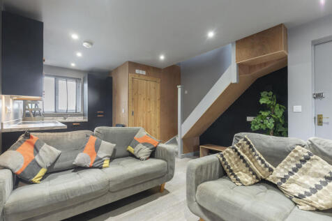 120 River Leys-03