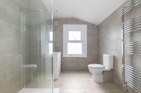 9 Leighton Road-1...