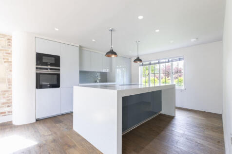 1 Creese Cottage-...
