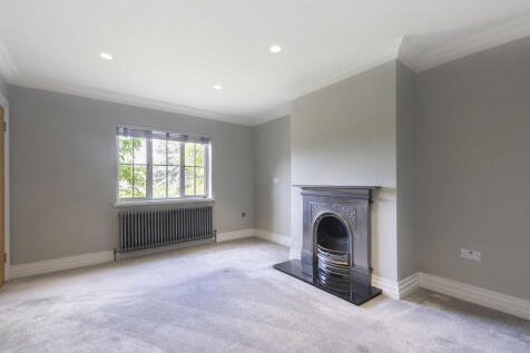 1 Creese Cottage-...