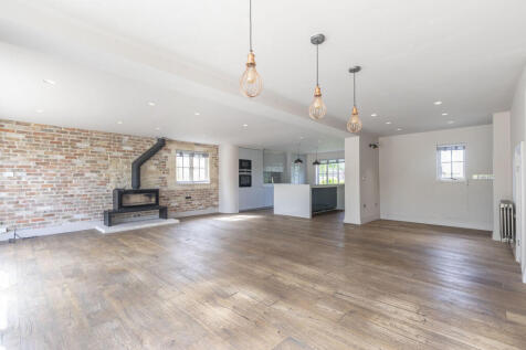 1 Creese Cottage-...