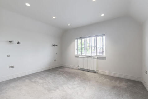1 Creese Cottage-...