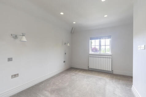 1 Creese Cottage-...
