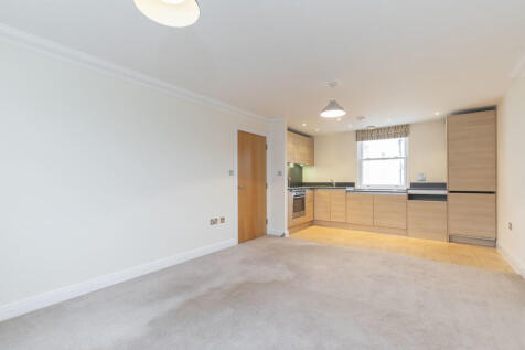 Flat 8, Regency S...