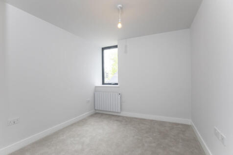 Flat 4, 109-111 B...