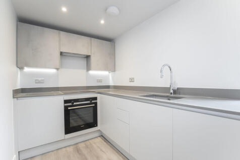 Flat 4, 109-111 B...