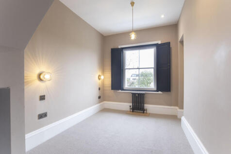 Apt 13-06