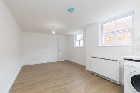Flat 6, 442-446 H...