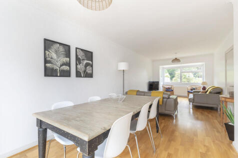 58 St Stephens Rd...