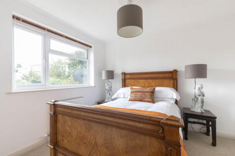 58 St Stephens Rd...