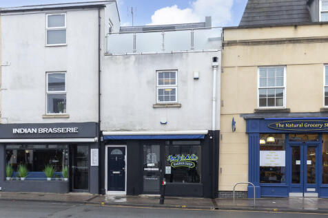 148A Bath Rd