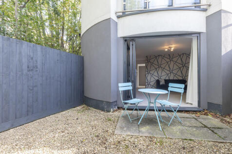 Flat 1, 117a St G...