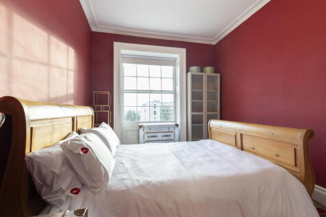 Flat 6, 12 Lansdo...