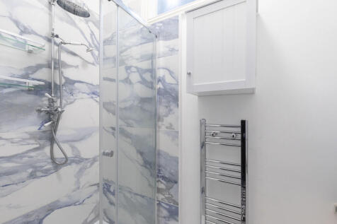 Flat 6, 12 Lansdo...