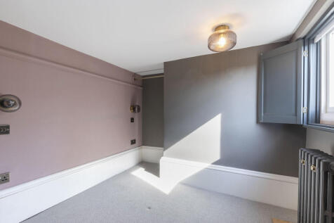 Pittiville Circus...