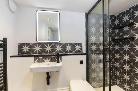 Pittiville Circus...