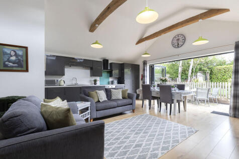 Yew Tree Cottage-...