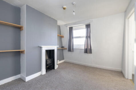 Flat 13, 8 Suffol...