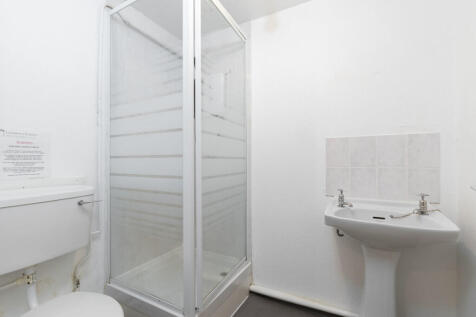 Flat 13, 8 Suffol...