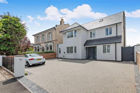Detached Town House