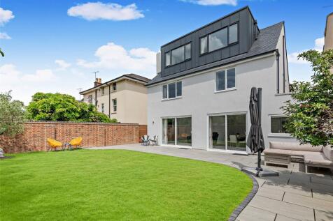 Contemporary Home