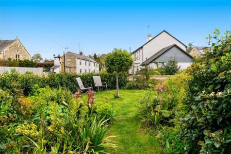 Lawn &amp; Terrace