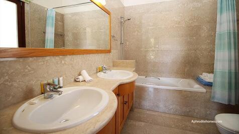Property Image 44
