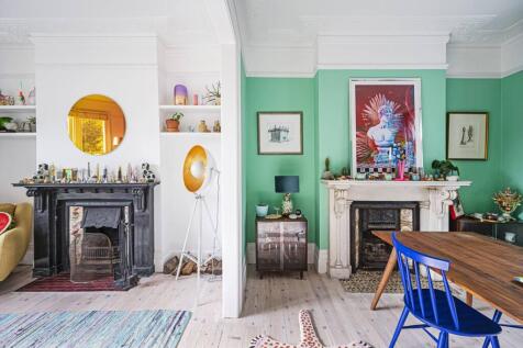 Property Image 4