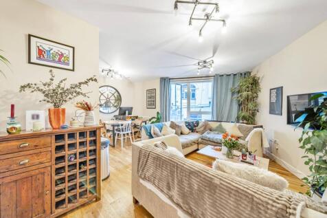Property Image 12