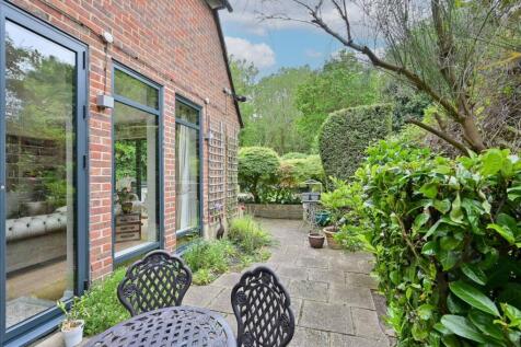 Property Image 37
