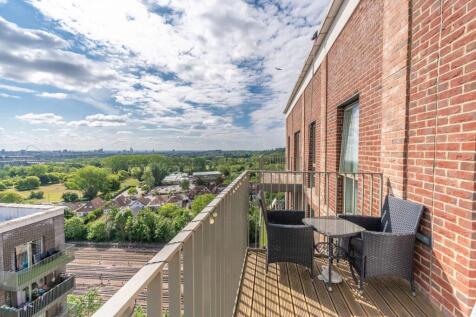 Property Image 12
