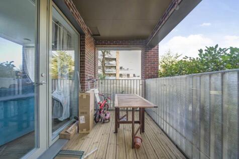 Property Image 8