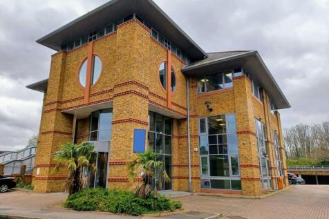 Elmbrook House Sunbury offices external.JPG