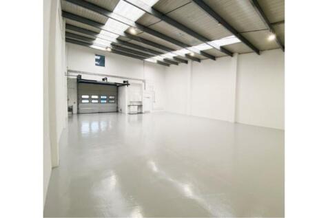Internal image Unit c6 Brooklands Close.jpg