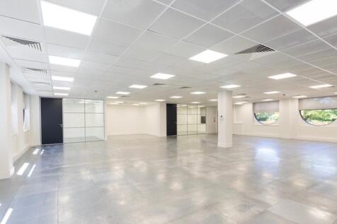 Goldvale House  Woking  Office 5.jpg