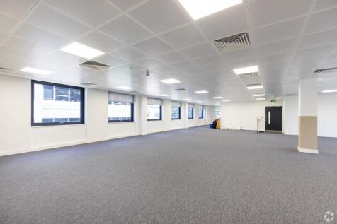 Goldvale House  Woking  Office 17.jpg