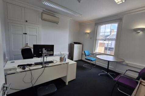 26 Bridge Street  Leatherhead 8.jpg