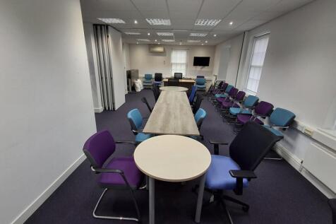 26 Bridge Street  Leatherhead 13.jpg