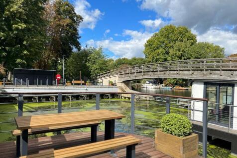 Waterman&#39;s House - Staines-upon-Thames (9)