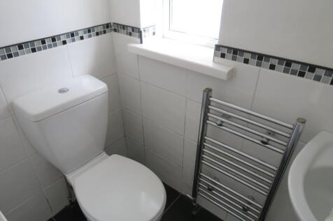 Cloakroom/wc