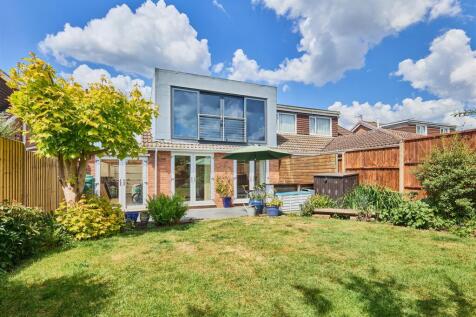 Crowhurst Gale 2025 202A1235_HDR.jpg
