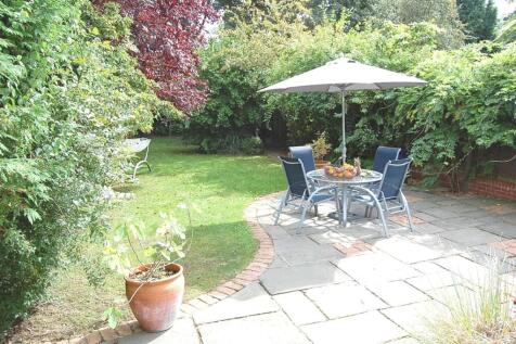Garden &amp; patio