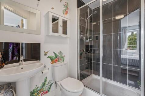 Ensuite Shower