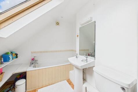 En Suite Bathroom